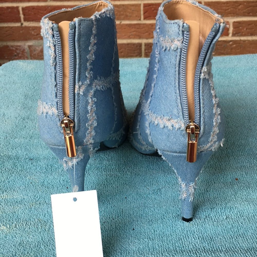 Blue peep toe ankle booties - Picture 2 of 12